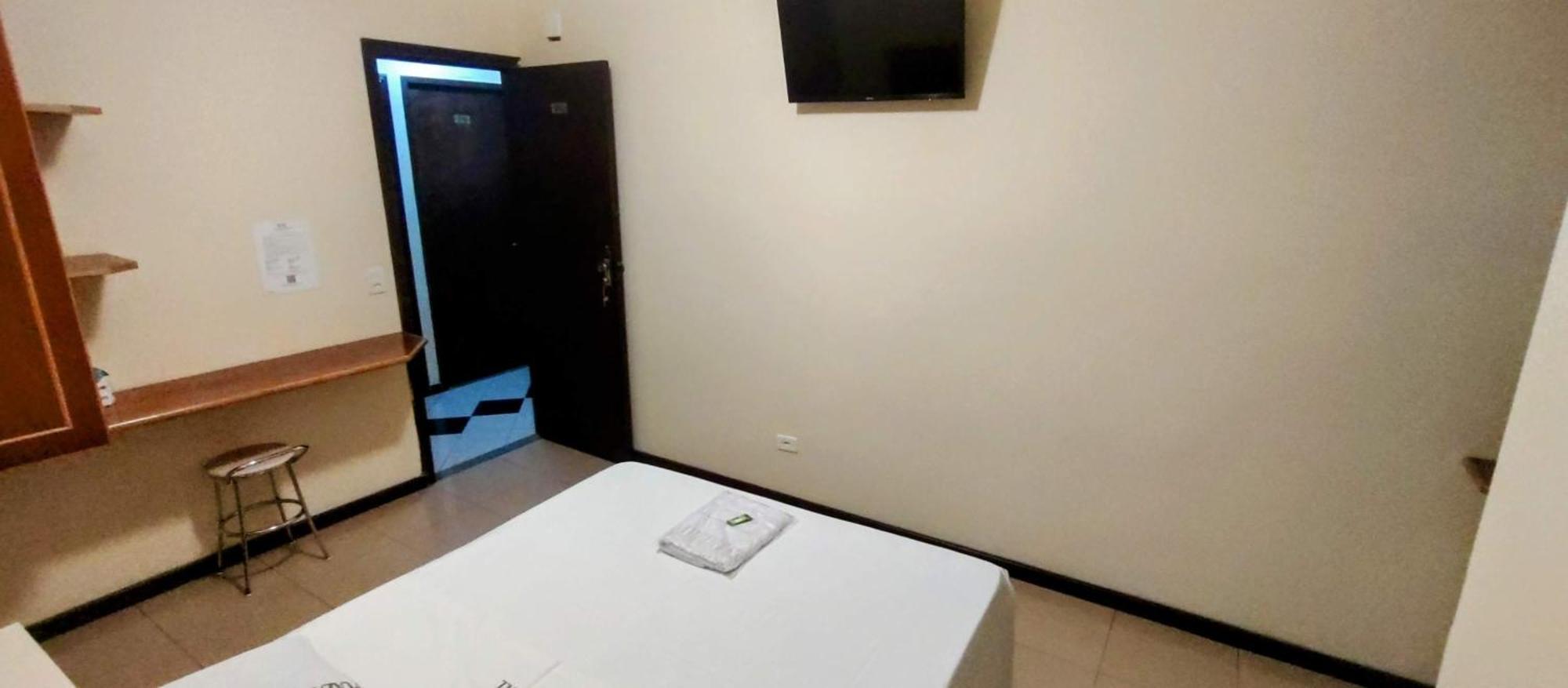 Aero Plaza Hotel — Fotos 2